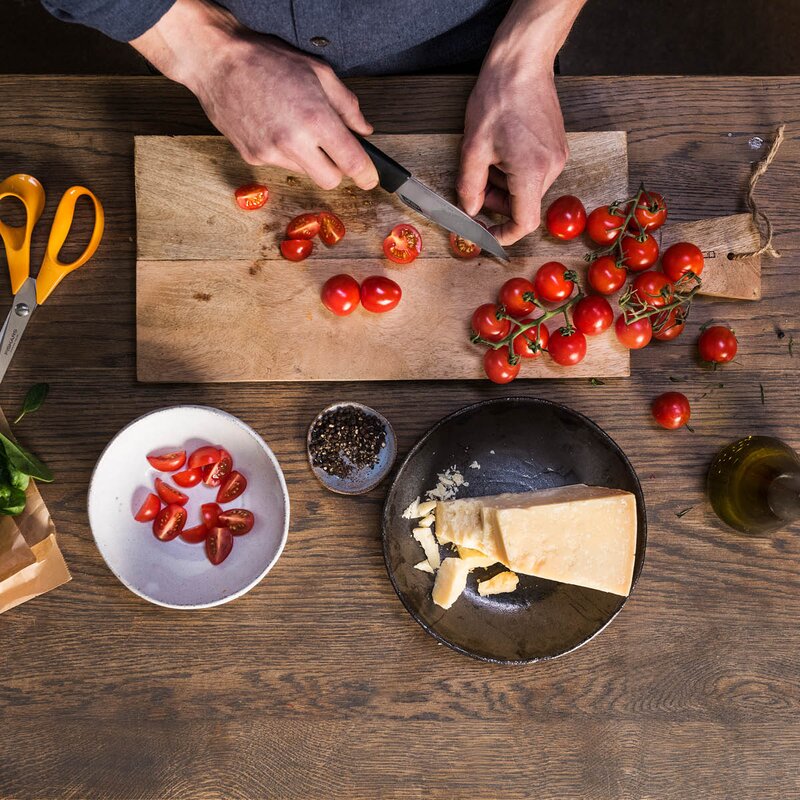 Fiskars Hard Edge grønnsakskniv