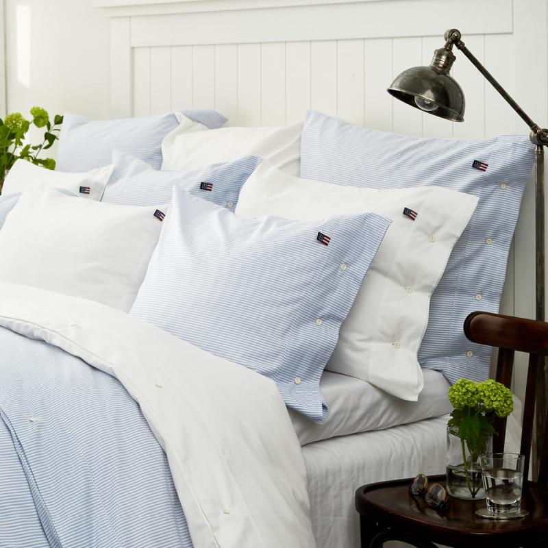 Lexington Icons pinpoint sengetøy 200x220 cm blå/hvit