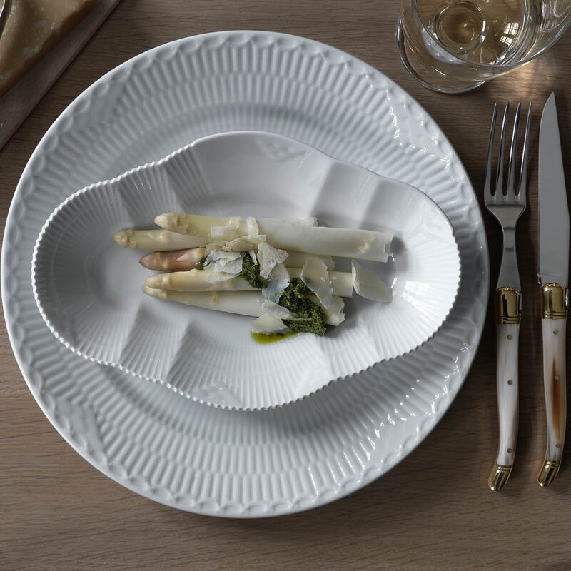 Royal Copenhagen Hvit Elements serveringsfat 23 cm