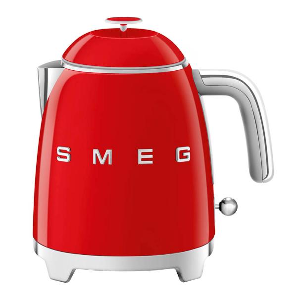 SMEG – Vannkoker KLF05 mini 0,8L rød