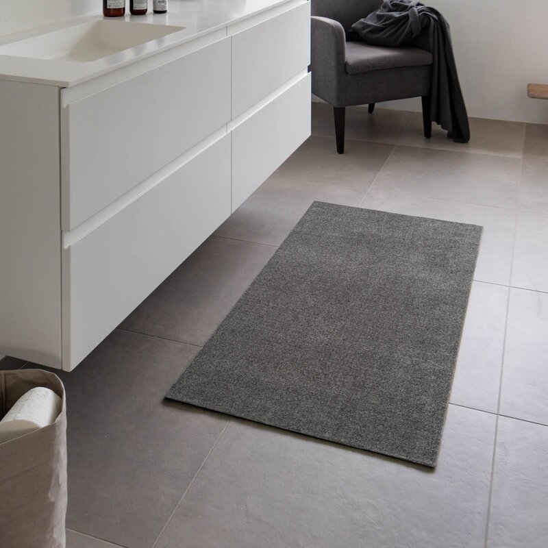 Tica Copenhagen Unicolor gulvmatte 120x67 cm steelgrey