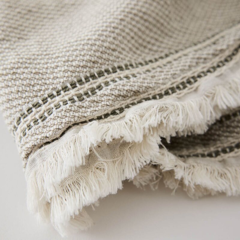 Tell Me More Leonie pledd 135x200 cm grønn