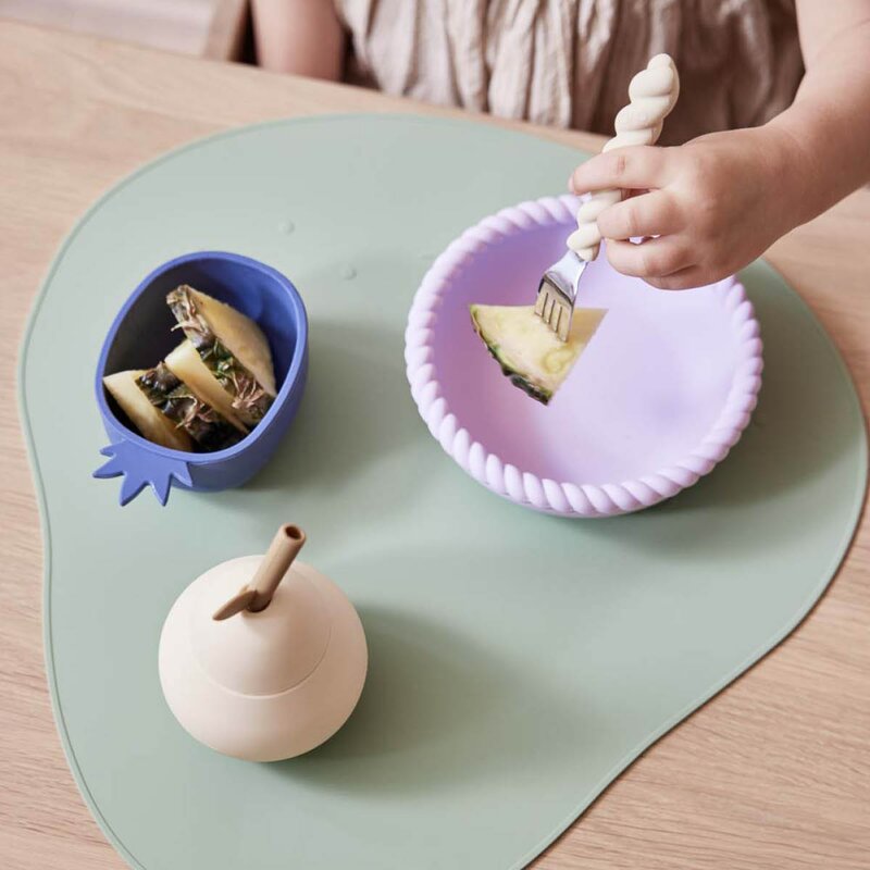 OYOY Mellow bestikk 14,5 cm 3 deler Lavender/Vanilla/Cherryred