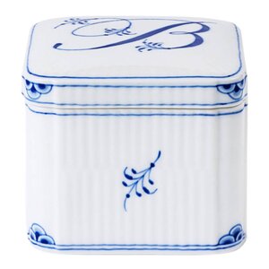 Royal Copenhagen Alphabet Collection firkantet bonbonniere B 13 cl blå/hvit