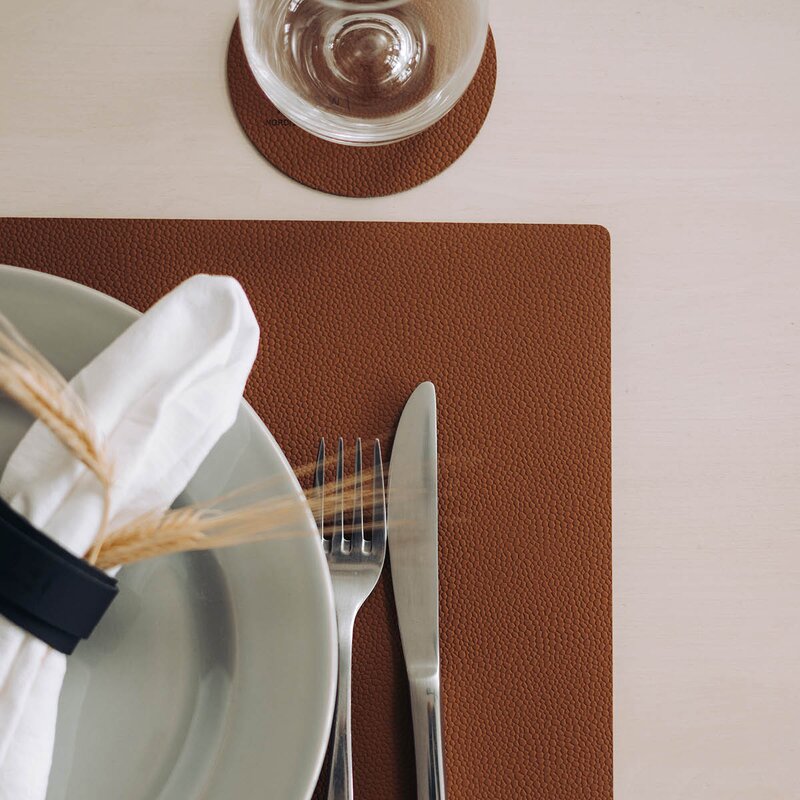 MiLLE W NORDISK DESIGN Rektanguler bordbrikke 45x35 cm brun