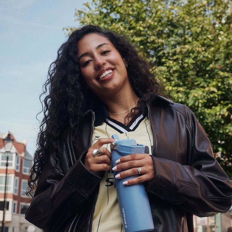 Stanley Iceflow Flip Straw Bottle 2.0 termoflaske 0,7L indigo