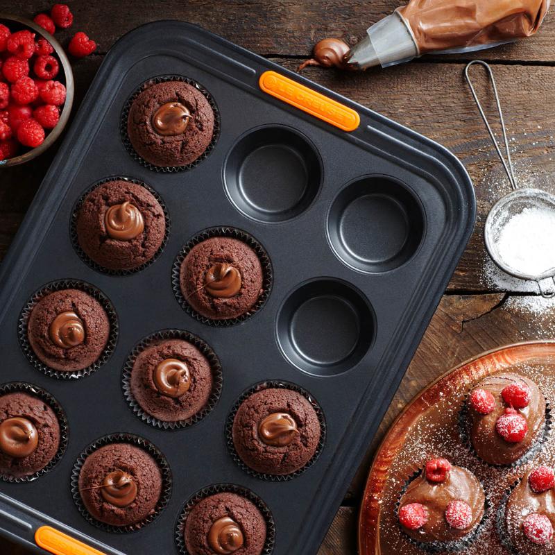 Le Creuset Muffinsform for 12 muffins 30x40 cm
