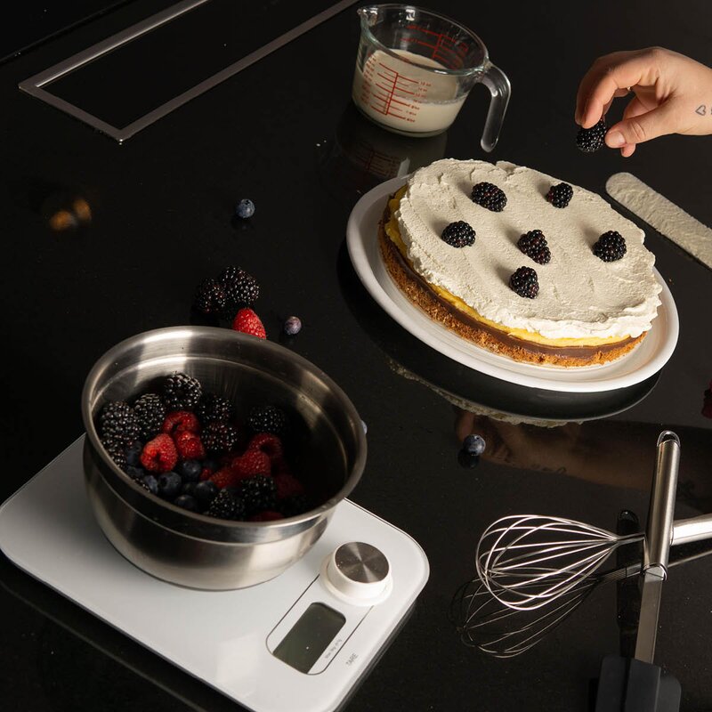 Modern House bAYk digital kjøkkenvekt dynamo hvit