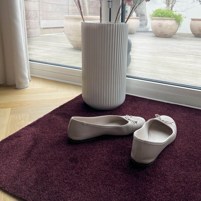 Tica Copenhagen Unicolor gulvmatte 120x67 cm bordeaux