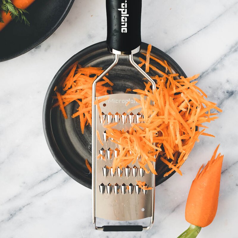 Microplane Gourmet Fine Julienne rivjern svart