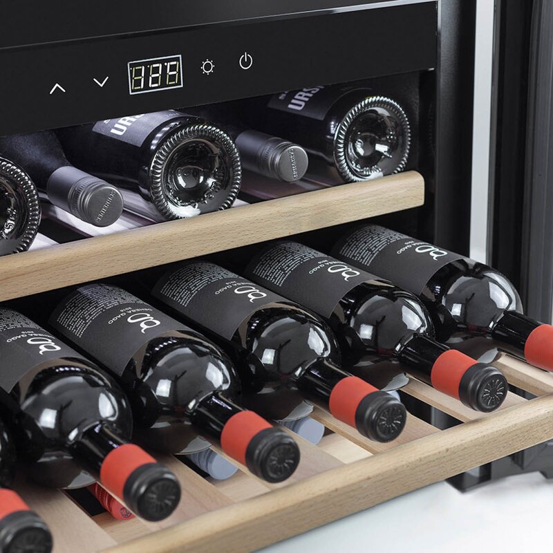 Caso WineSafe vinskap 18 flasker svart