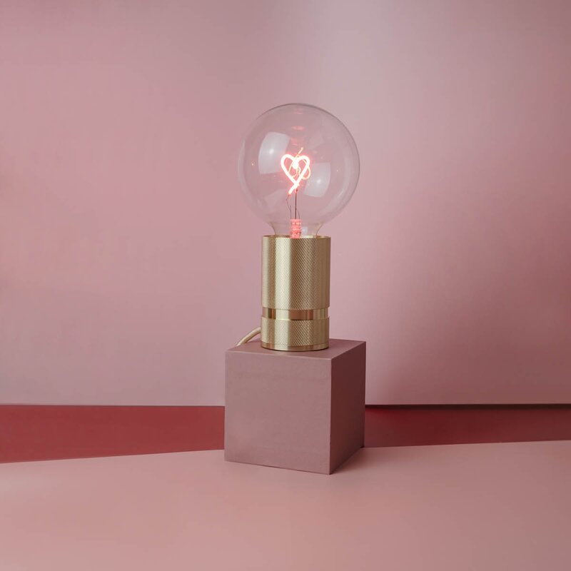 Elements Lighting MITB lyspære LED 17 cm Hjerte rød