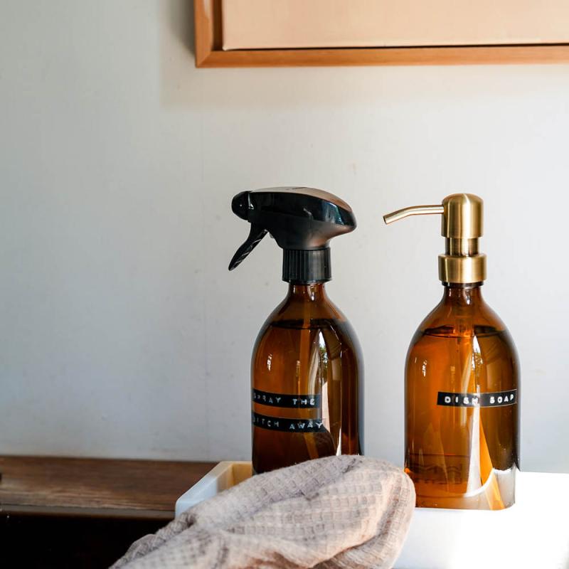 Wellmark Bamboo gavesett 2 stk 0,5L spray the bicth/0,5L oppvasksåpe brun