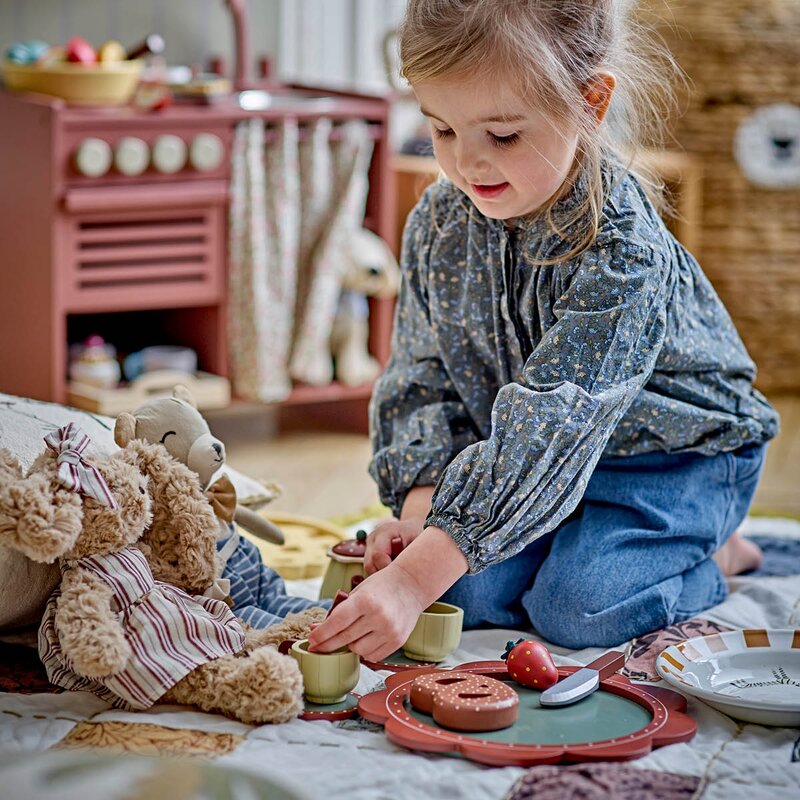Bloomingville MINI Bette tesett til barn 9 deler tre