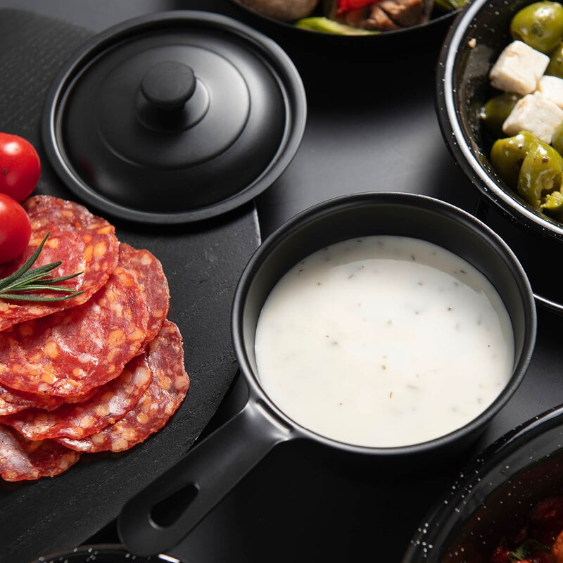 Modern House Tapitas ildfast form med lokk 15,5 cm emaljert