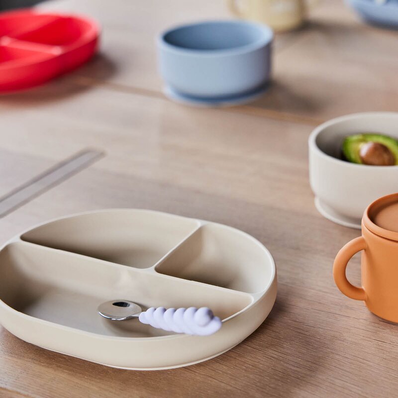 OYOY Enkei sugeplate 17x21,5 cm beige