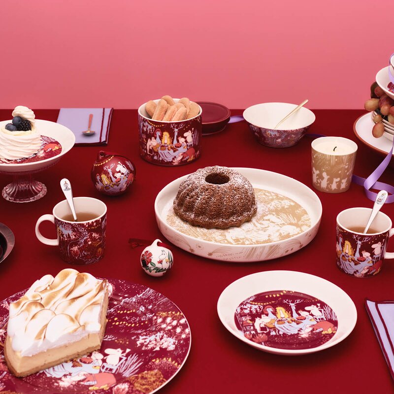 MoominArabia Mummi paiform 28 cm Festlige stunder