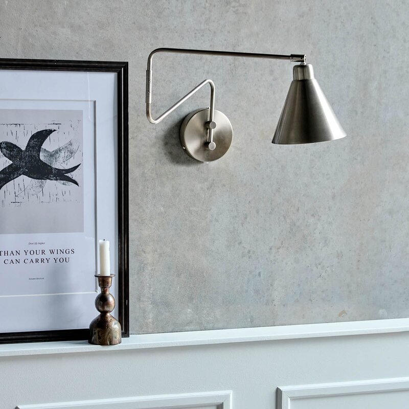 House Doctor Game vegglampe med justerbar arm 76x27 cm børstet sølvfinish