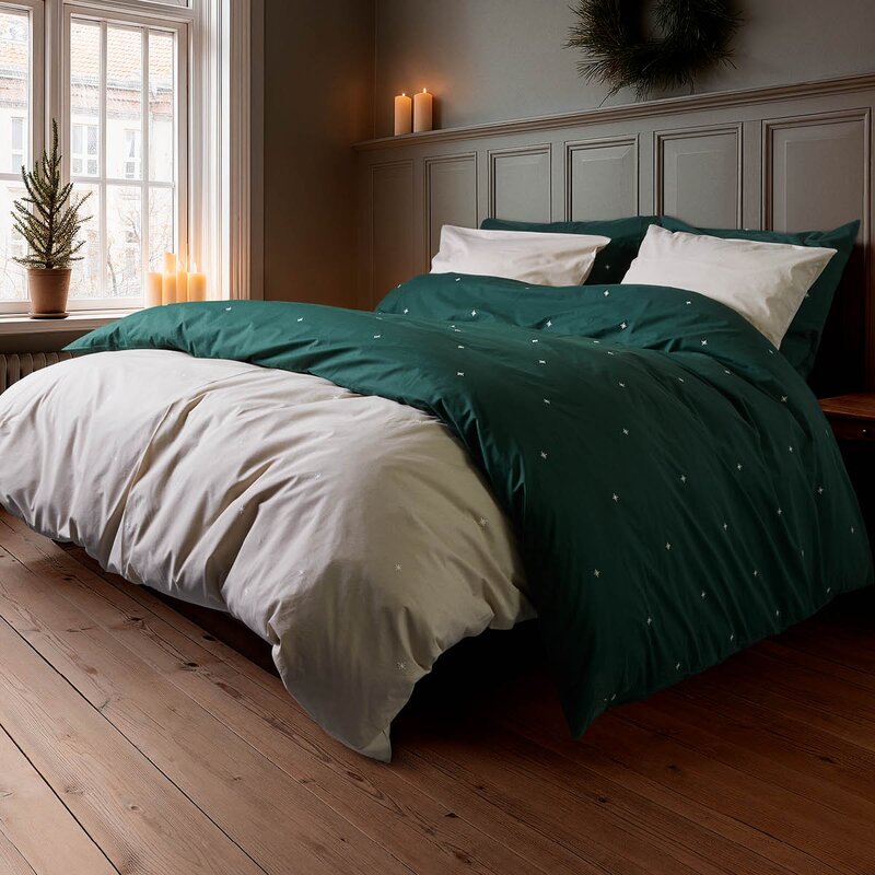 Juna Christmas Fable sengetøy 140x220 cm grønn