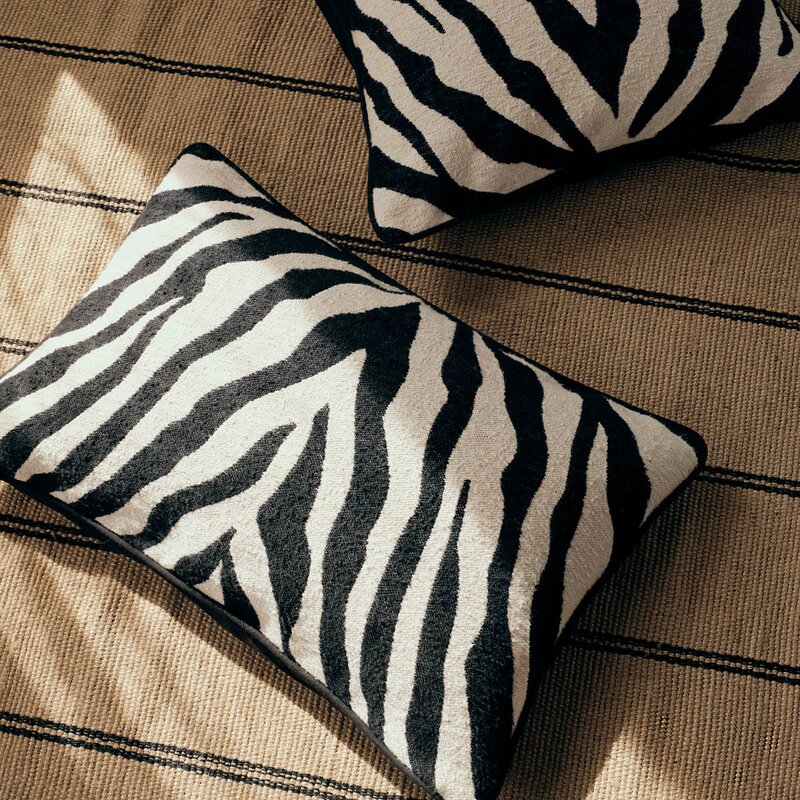 Broste Copenhagen Zebra putetrekk 40x60 cm svart/lys beige