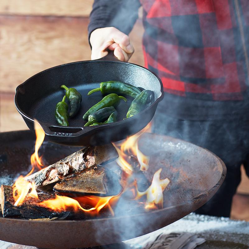 Lodge Cast Iron Classic Collection støpejernspanne 24 cm