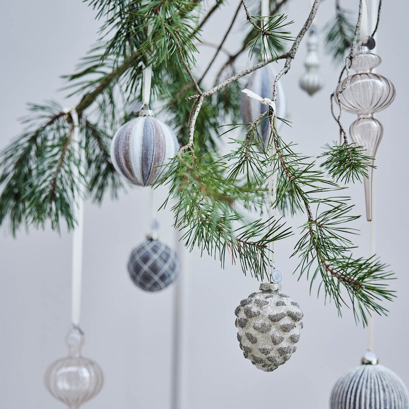 Lene Bjerre Nomillia ornament avlang 13 cm benhvit/brun/blå