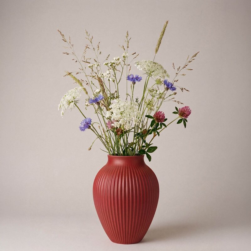 Knabstrup Keramik Knabstrup vase 20 cm ripple soft cherry red