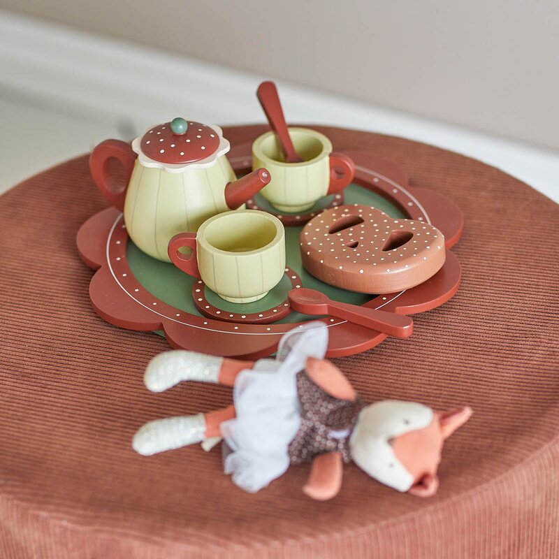 Bloomingville MINI Bette tesett til barn 9 deler tre