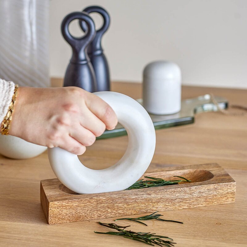 Bloomingville Morter og støter Manuella 2 stk 28x17x7 cm mangotre/marmor