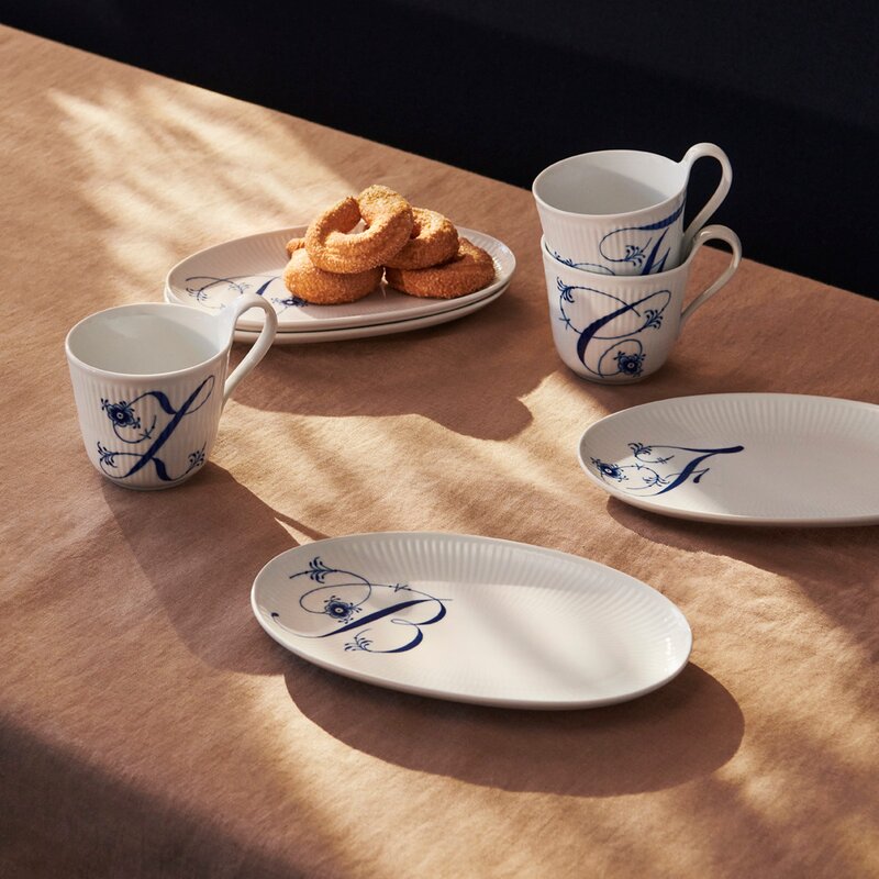 Royal Copenhagen Alfabet oval tallerken F 23 cm