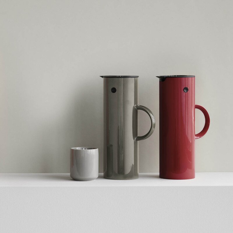 Stelton, EM77 kanne 1L cherry