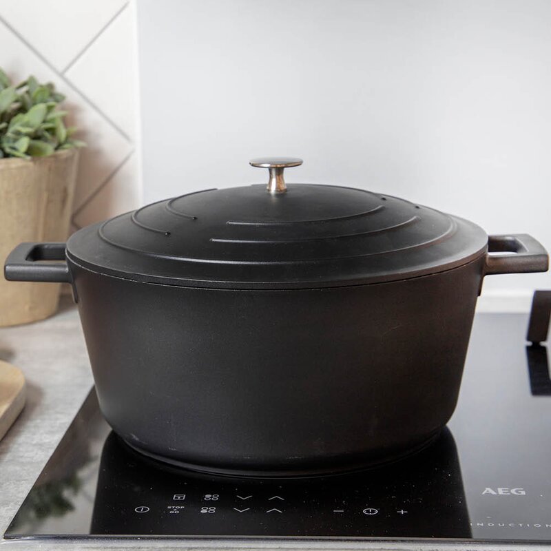 MasterClass Cast Aluminium gryte 5L med selvøsende lokk svart