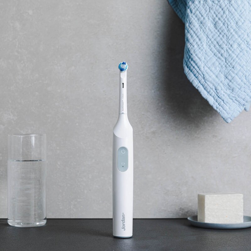Jordan Clean Smile elektrisk tannbørste TB-100GY hvit