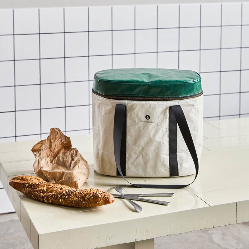 House Doctor Picnic kjølebag 38x19,5 cm sand/grønn