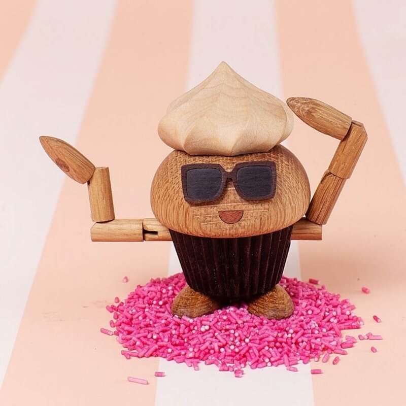 Spring Copenhagen Woodies Carrie Cupcake trefigur 8 cm eik