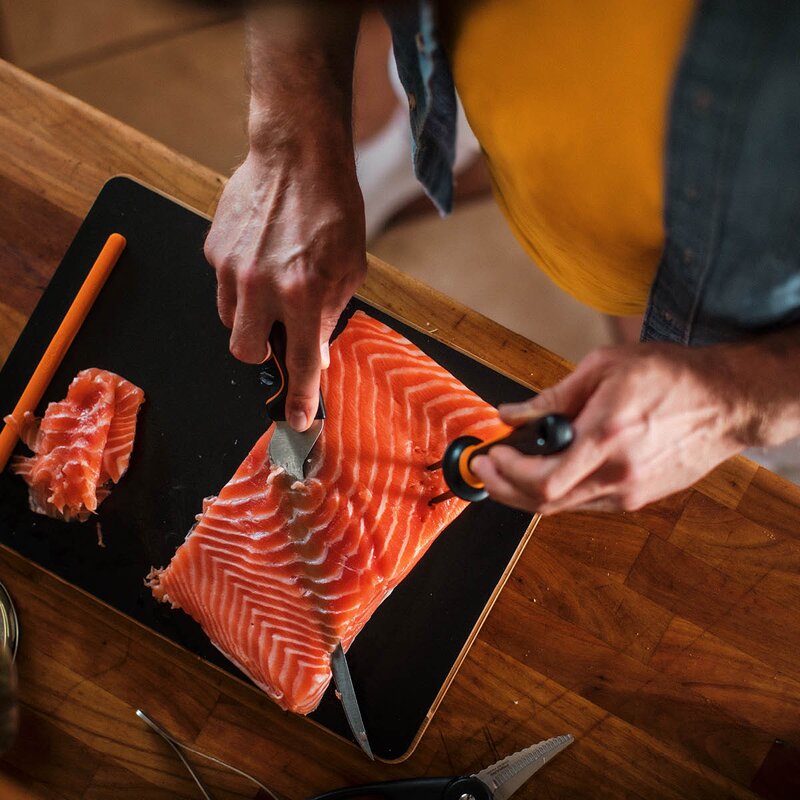 Fiskars Functional Form fiskegaffel 26 cm svart/rustfritt stål
