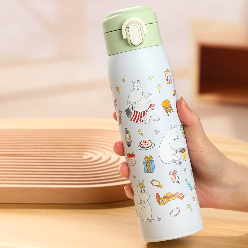 Moomin Mummi termos 0,48L Mummifamilien lyseblå