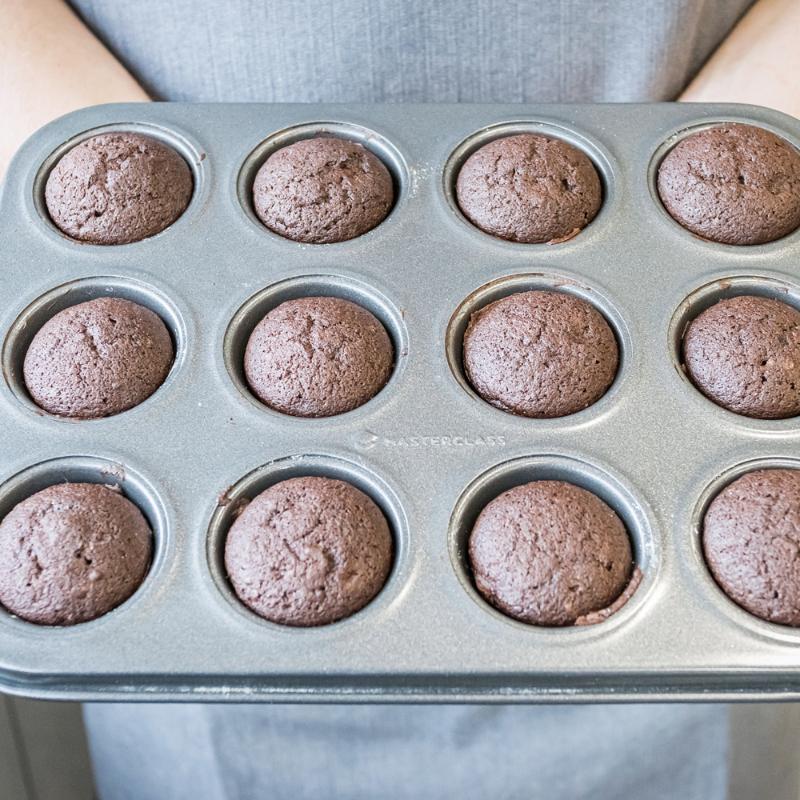 MasterClass Muffinsform for 12 små muffins 25x20 cm grå