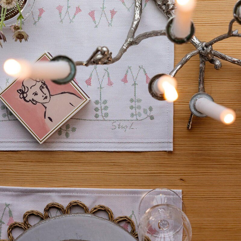 Ekelund Stig L Linnea bordbrikke 35x48 cm rosa