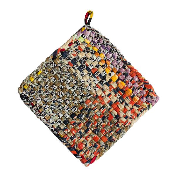 A World of Craft Grytelapp pot
