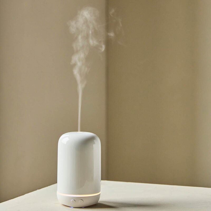 Meraki Vitalba eterisk oljediffuser keramikk hvit