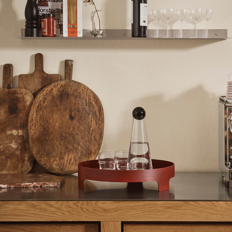 Design House Stockholm Bridge serveringsbrett i eik 42 cm rød