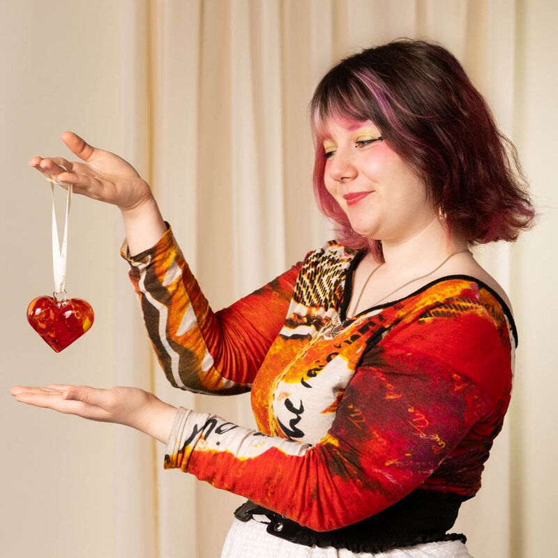 Magnor Til Deg dekorhjerte 7 cm rød