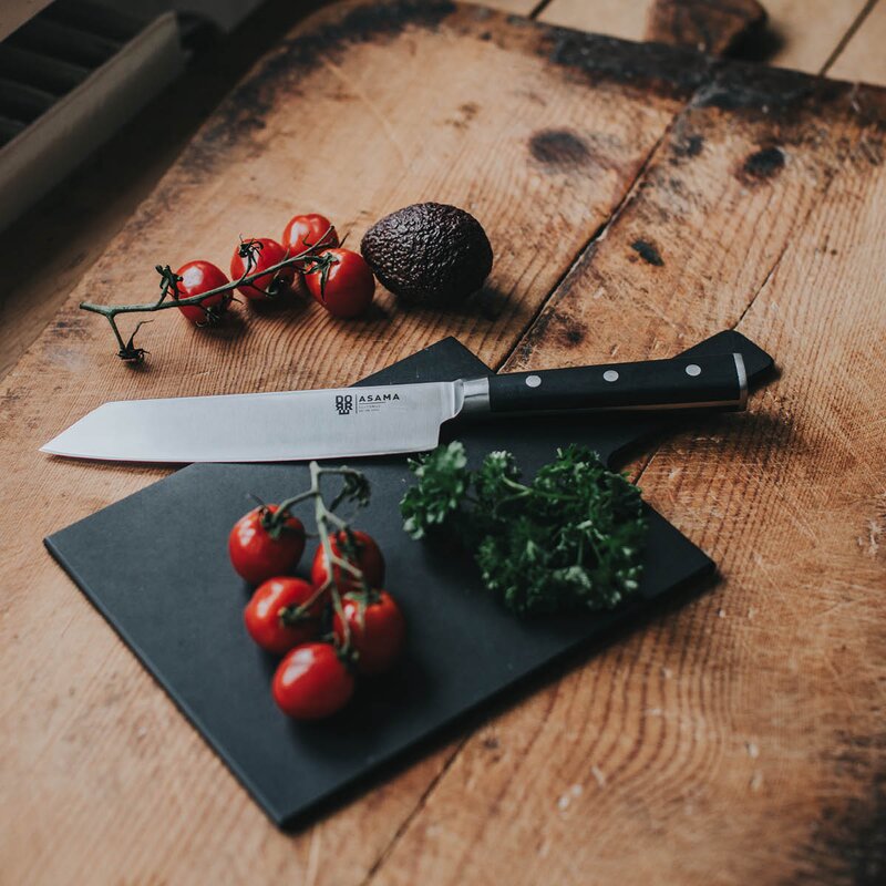 Dorre Selda serverings- og skjærebrett i furu 34 cm grå