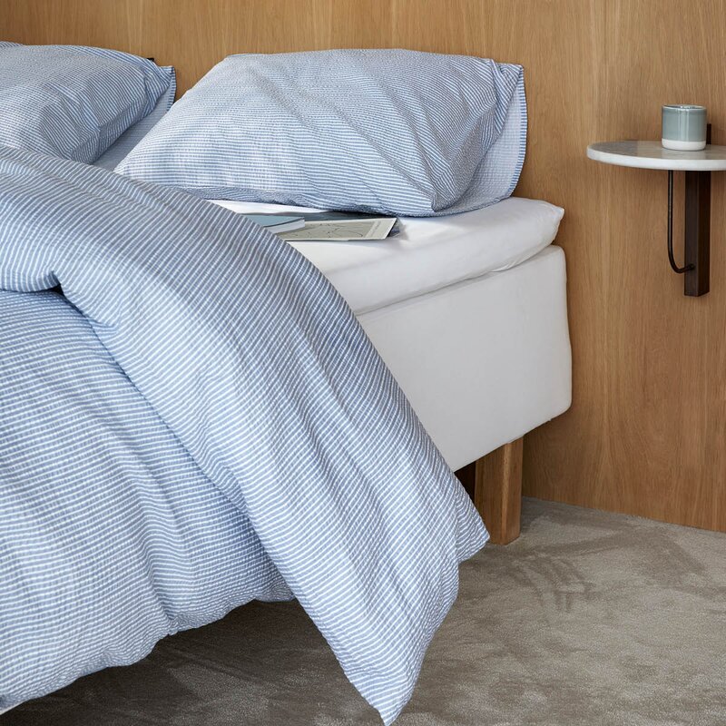 Høie Lykke krepp sengesett 140x220 cm denimblå