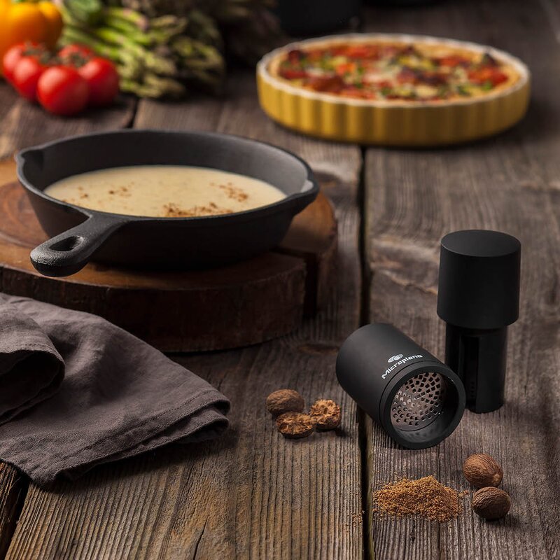 Microplane Spice Mill krydderkvern 12 cm svart/svart