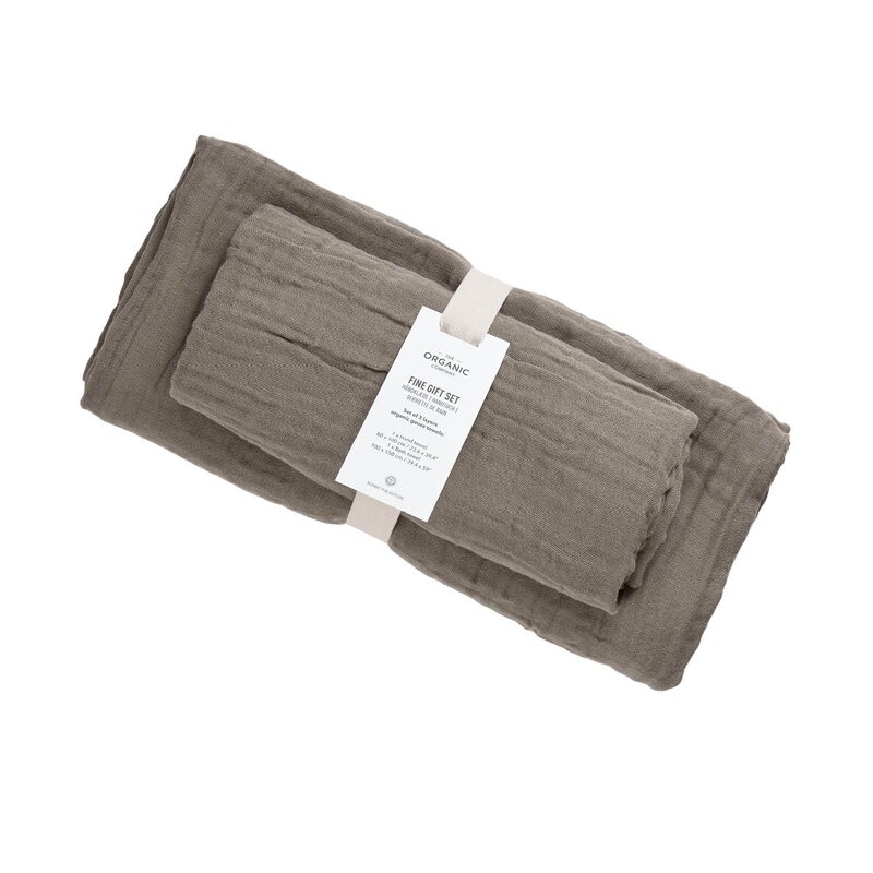 The Organic Company FINE gavepakke med badehåndkle og håndhåndkle clay