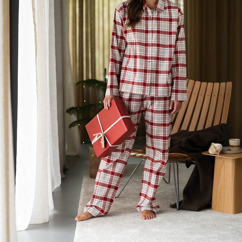 Høie Gabriel flanell pyjamas dame str M rød