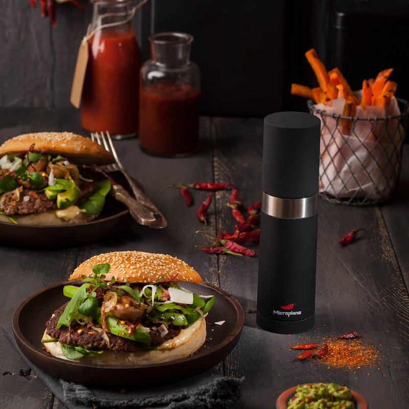 Microplane Chili Mill chilikvern 20 cm svart
