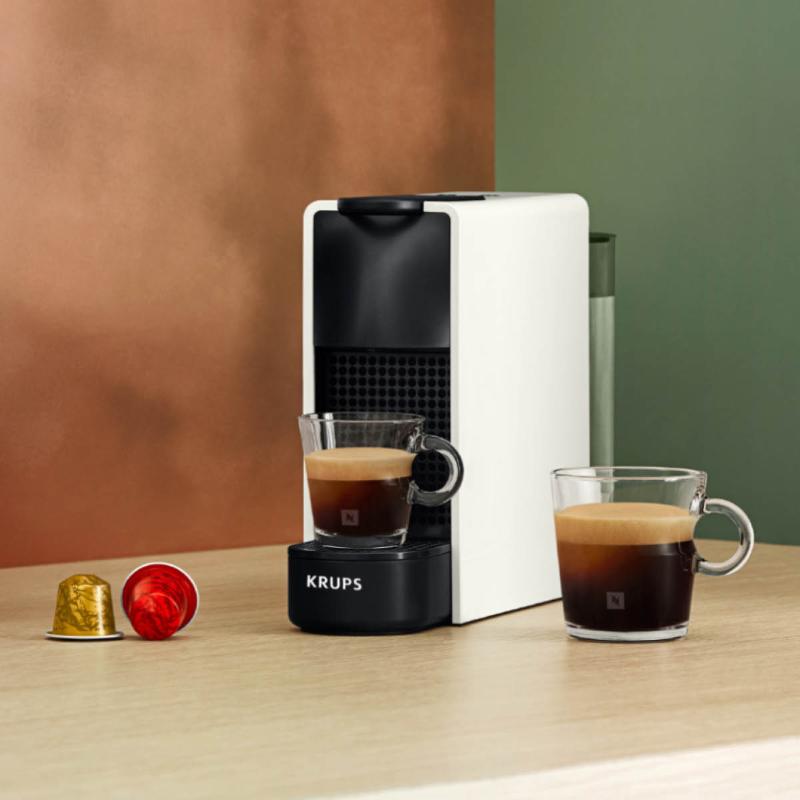 Nespresso Essenza Mini kaffemaskin C30 hvit